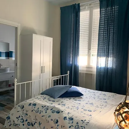 La Terrazza Dei Colori Bed & Breakfast Gaeta Exterior photo