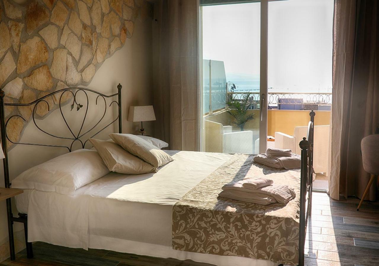 La Terrazza Dei Colori Bed & Breakfast *